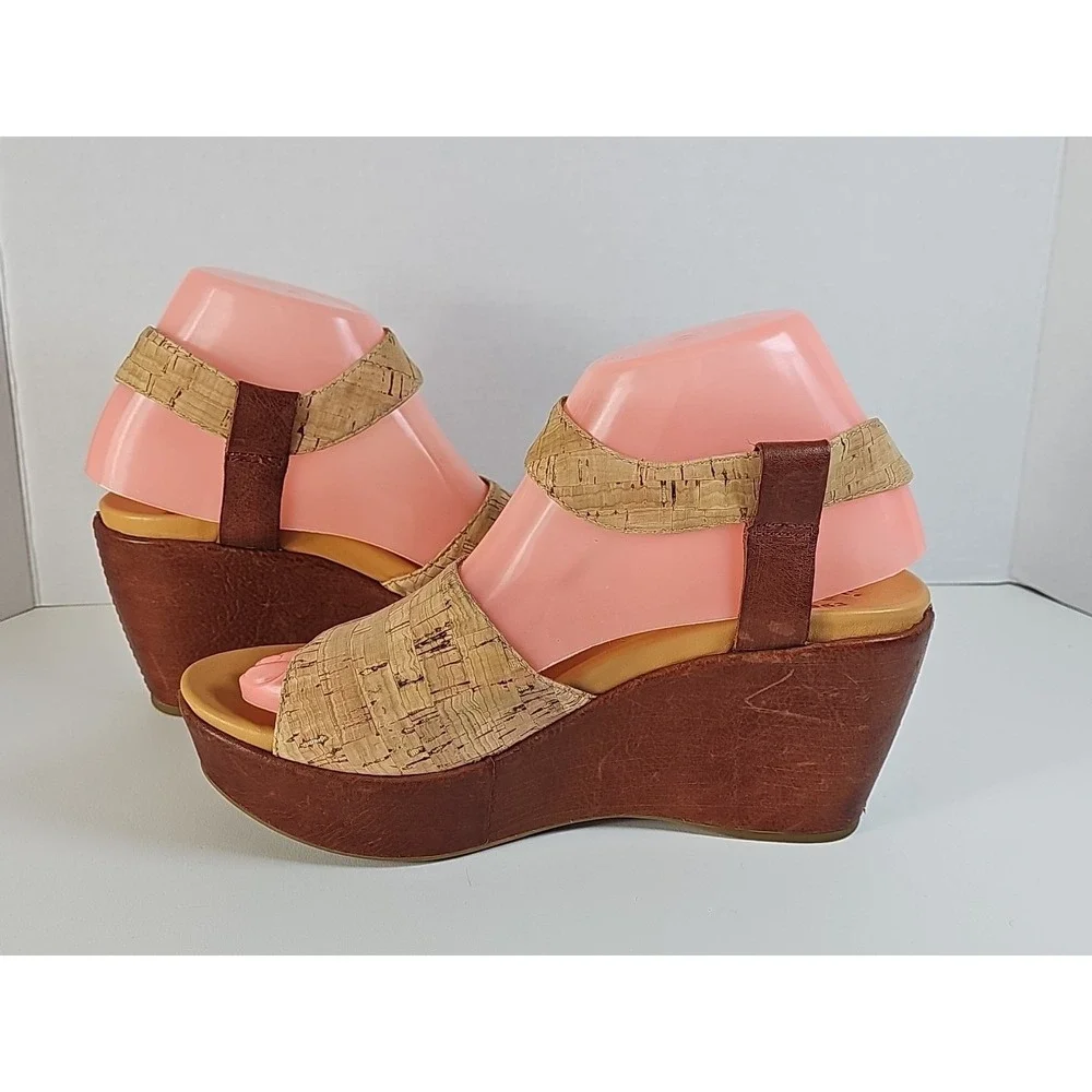 Kork‎ Ease Keirn Cork Leather Platform Wedge Sandal w/ Ankle Strap Sz 8M